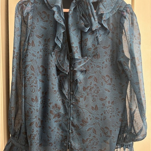 NWT! Ann Taylor Blue & Black Floral Blouse size XL - Picture 3 of 7